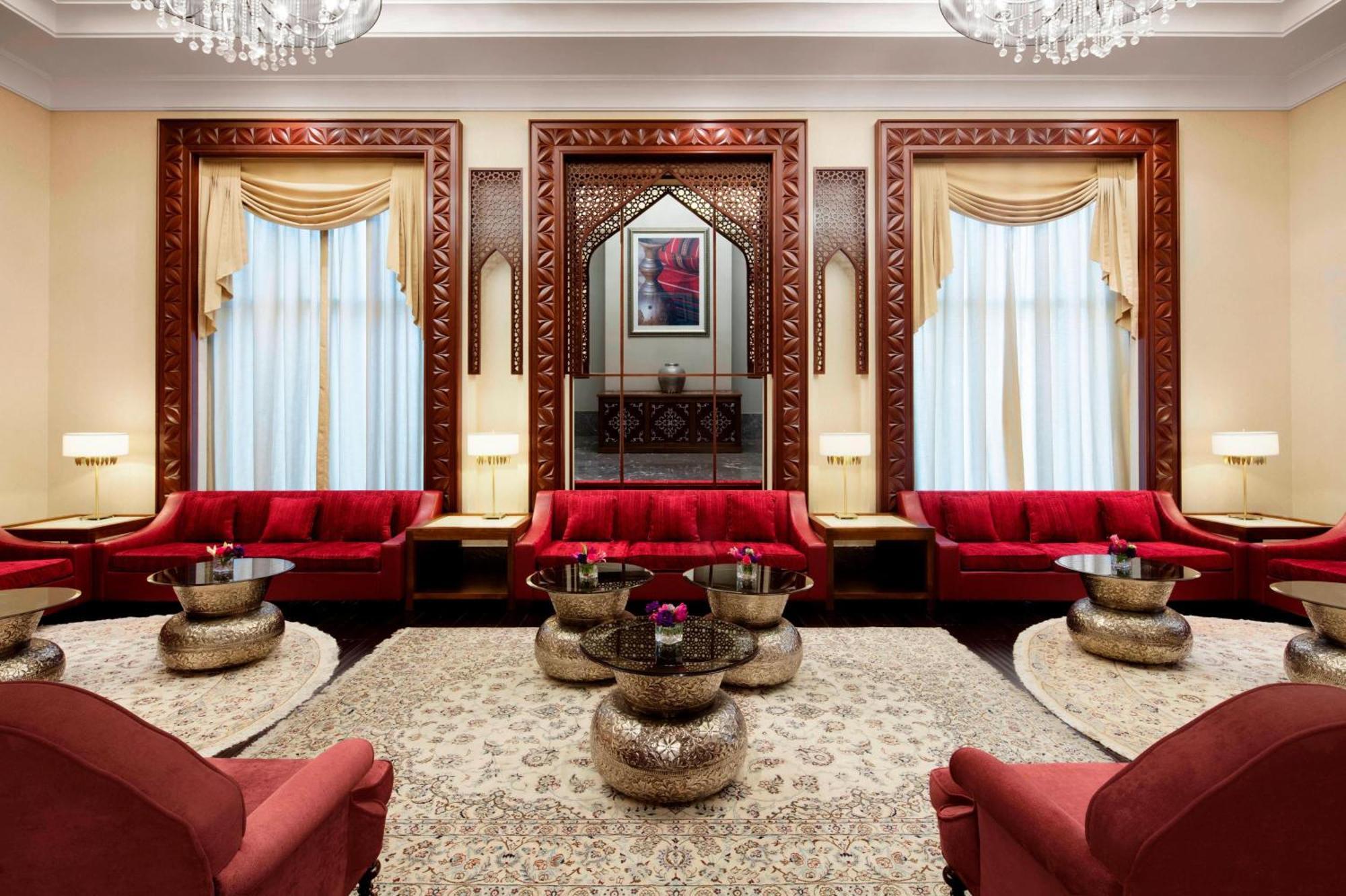 Ajman Saray, A Luxury Collection Resort, Ajman Ngoại thất bức ảnh The lounge at the Taj Mahal Palace