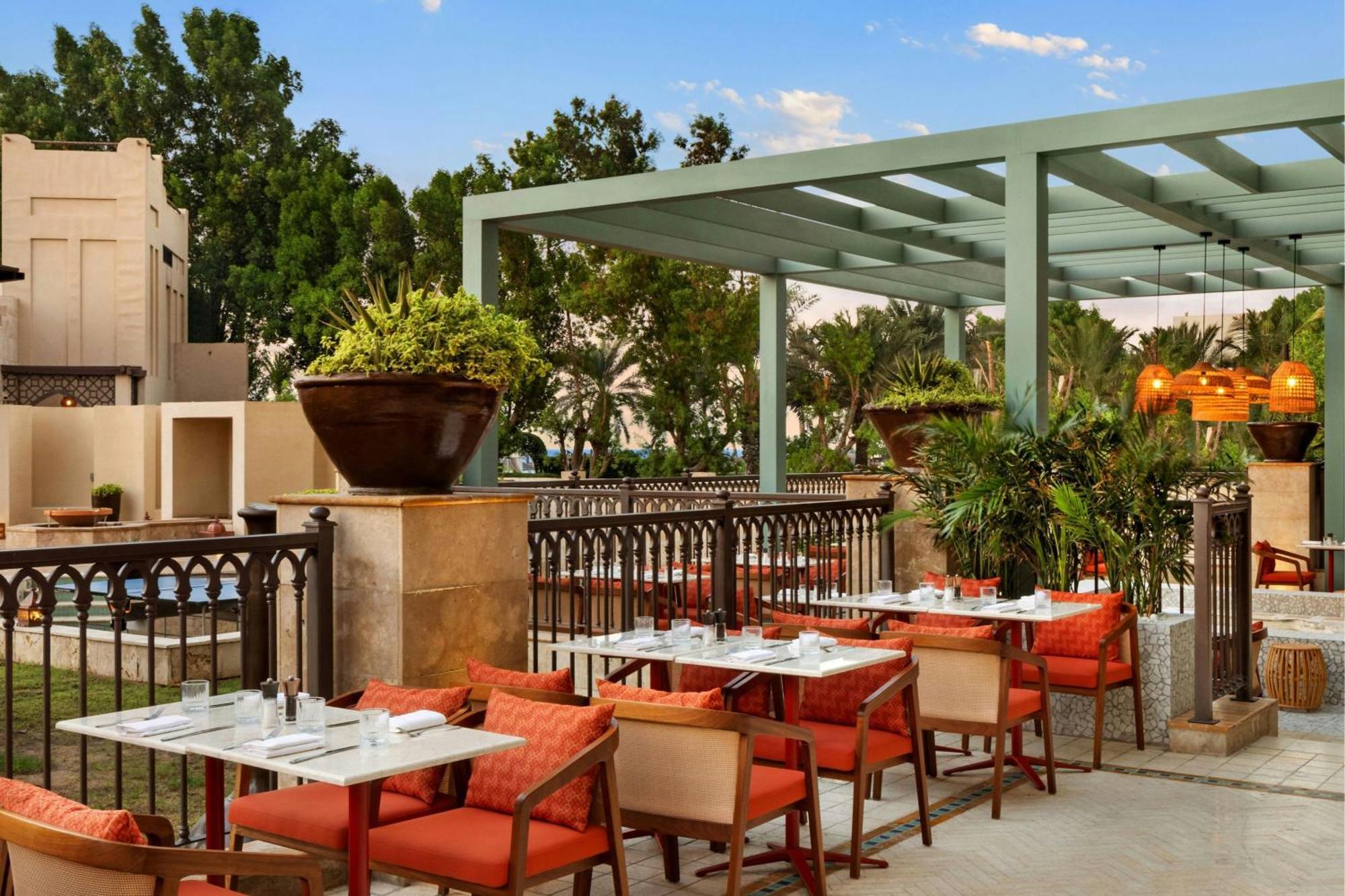 Ajman Saray, A Luxury Collection Resort, Ajman Ngoại thất bức ảnh The Terrace
